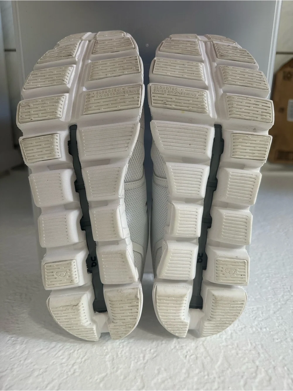 On Running Clouds 5 White Mesh Cloud Sneakers